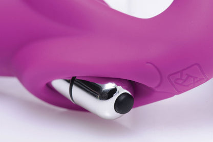 Evoke Vibrating Strapless Silicone Strap-on Dildo SU-AE826